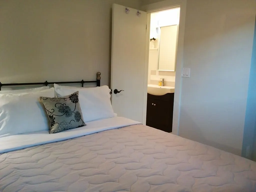 Konukevi The Parkway Place Guesthouse Toronto