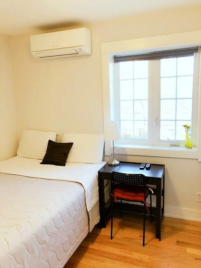 Maison d'hôtes The Parkway Place Guesthouse Toronto