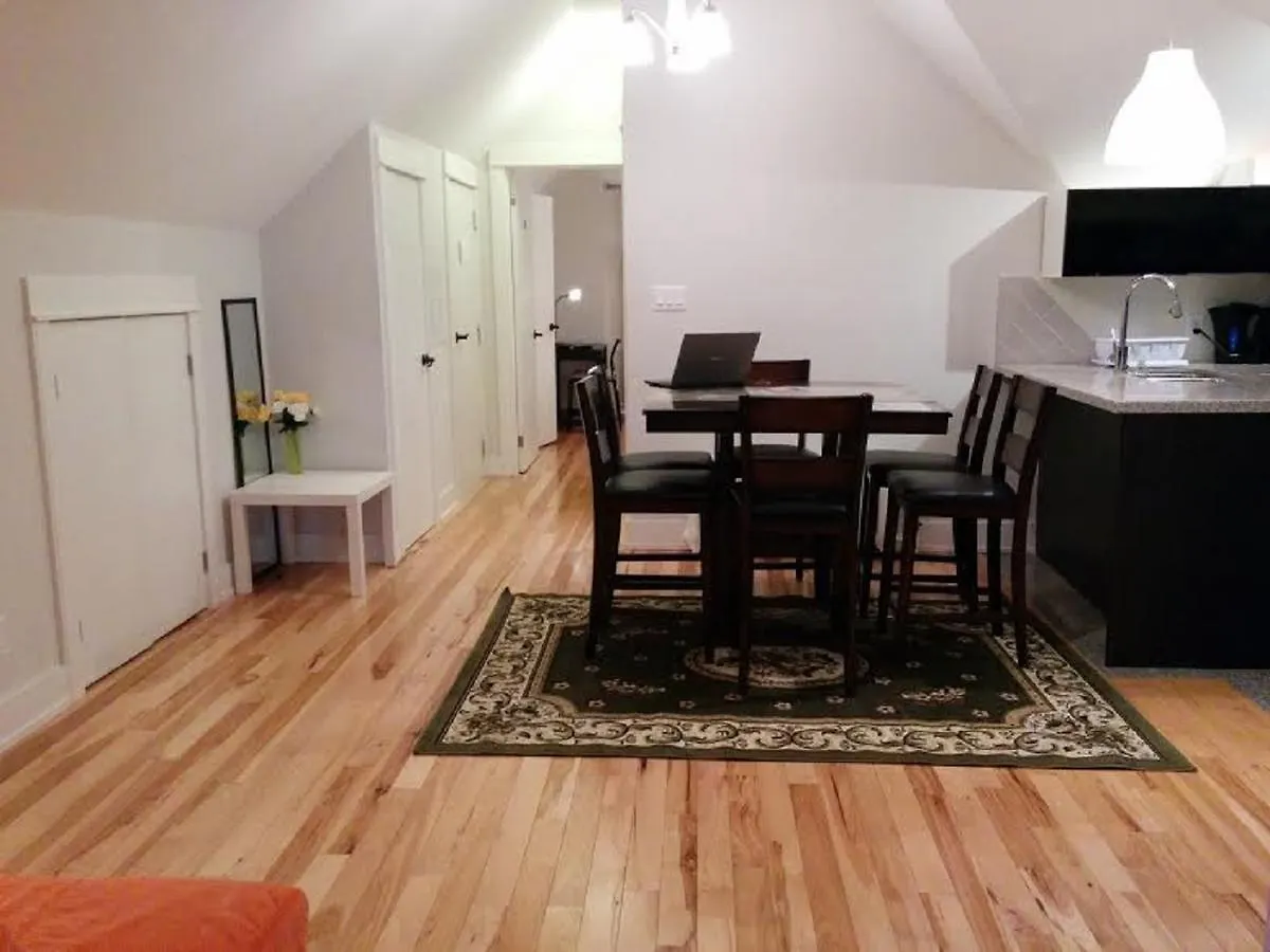 ** Maison d'hôtes The Parkway Place Guesthouse Toronto Canada