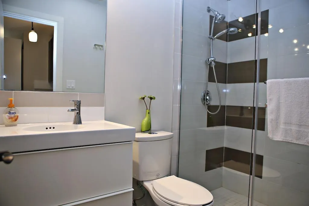 The Parkway Place Guesthouse Toronto