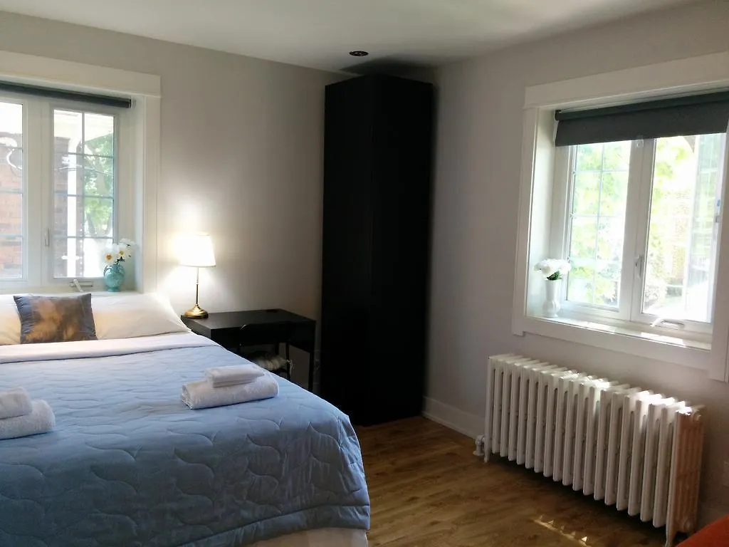 The Parkway Place Guesthouse Toronto Canada